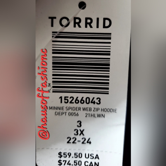 TORRID DISNEY Minnie Mouse Spider Web Head Mineral Wash Hoodie! 🎃 🕸 - Picture 9 of 9